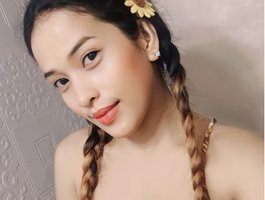 Rainie — cam show live