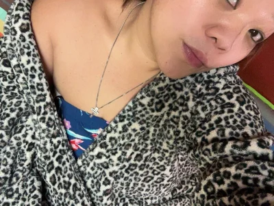 asianmama888 — cam show live