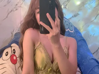 ElyBee — cam show live