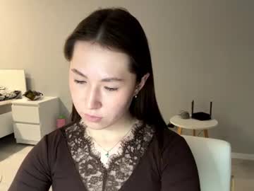 evalynholla — cam show live