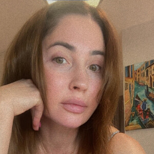 GirlSquirts — cam show live