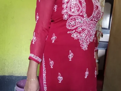 Hotpuja25 — cam show live