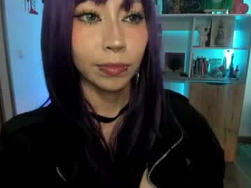 lunivyra — cam show live