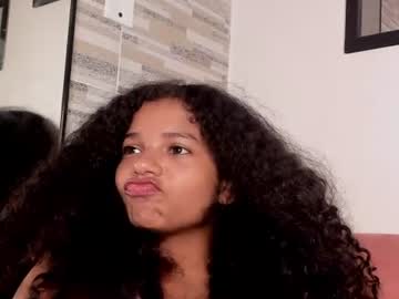 ninacollinss1 — cam show live