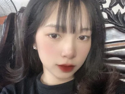 quynhkoolbae — cam show live