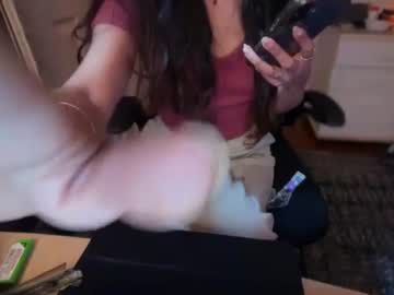 smalltittiesbignipples5 — cam show live