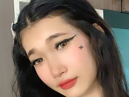 ThaiMasseuse18 — cam show live