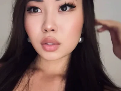 Ur_neighbor_Kira — cam show live