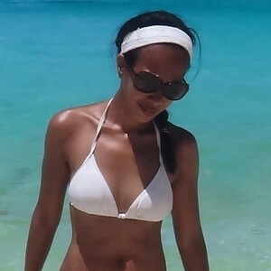 ViktoriaFox — cam show live