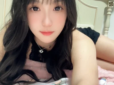 Yaya--728 — cam show live