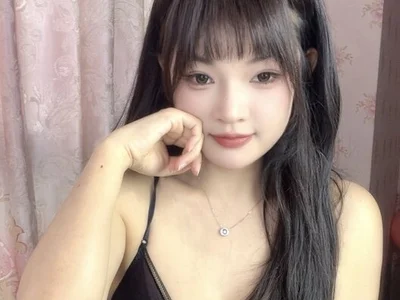YiYi-2026 — cam show live